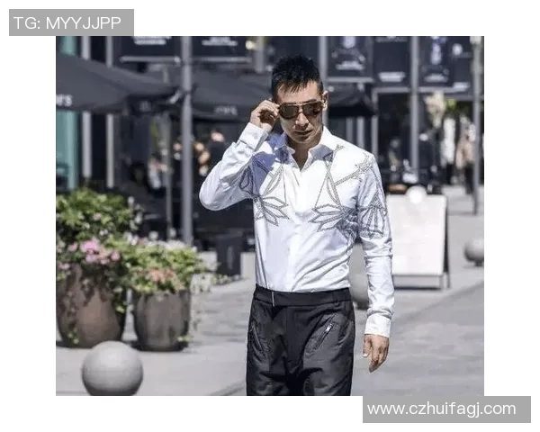 张杰篮球场上展风采明星魅力与运动激情的完美结合 张杰篮球场上展风采明星魅力与运动激情的完美结合